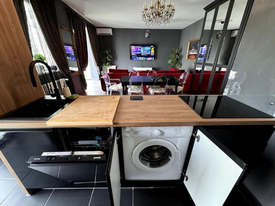 Ultra Central Premium Duplex Budapest Ngoại thất bức ảnh